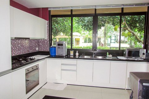 Casa de 3 dormitorios en Pattaya, Tailandia № 45429 - foto 6
