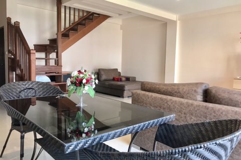 Sobre plano Chateau Dale Thabali en Pattaya, Tailandia № 28365 - foto 11