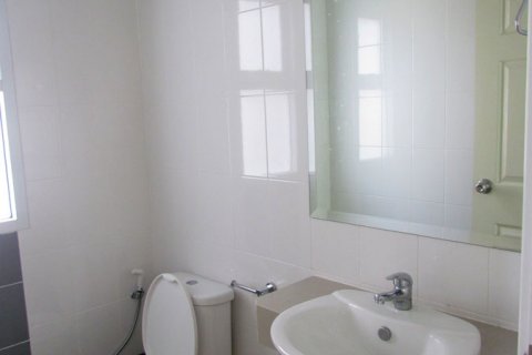 Casa de 3 dormitorios en Pattaya, Tailandia № 45561 - foto 5