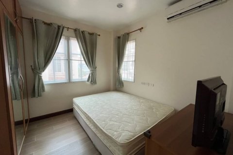 Casa de 3 dormitorios en Jomtien Beach, Pattaya, Tailandia № 45467 - foto 8