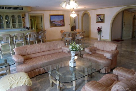 Condominio de 3 dormitorios en Pattaya, Tailandia № 45284 - foto 5