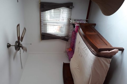 Casa de 4 dormitorios en Pattaya, Tailandia № 45512 - foto 19