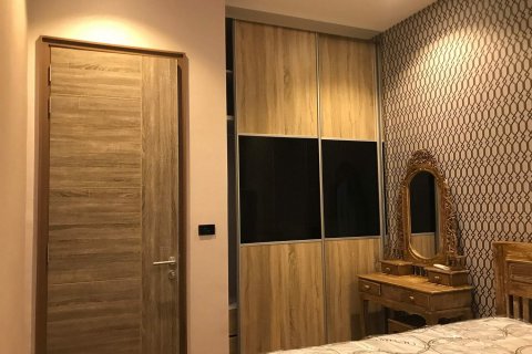 Condominio de 1 dormitorio en Bangkok, Tailandia № 45389 - foto 2