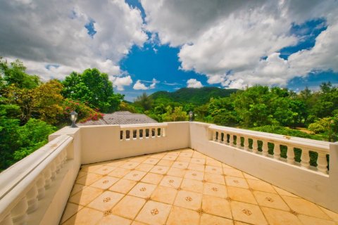 Casa de 6 dormitorios en Pattaya, Tailandia № 24304 - foto 18