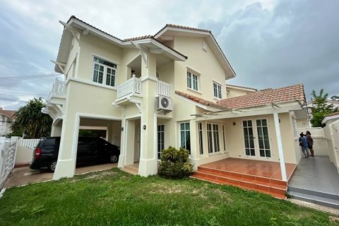 Casa de 3 dormitorios en Jomtien Beach, Pattaya, Tailandia № 45467 - foto 5