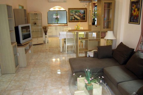 Casa de 2 dormitorios en Jomtien Beach, Pattaya, Tailandia № 45551 - foto 4