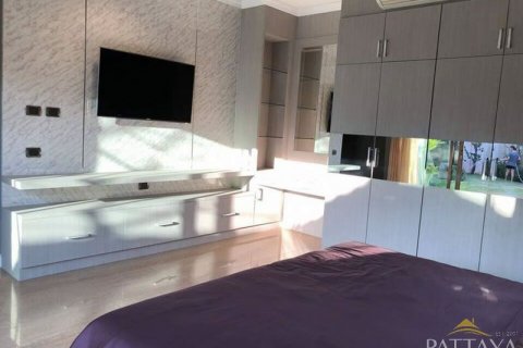 Casa de 3 dormitorios en Pattaya, Tailandia № 45520 - foto 14