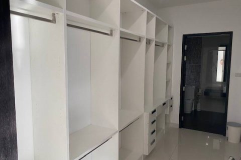 Casa de 3 dormitorios en Pattaya, Tailandia № 45463 - foto 7