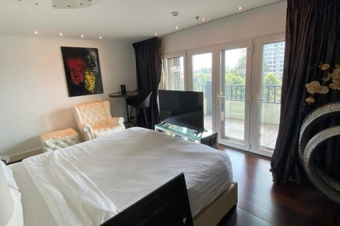 Condominio de 3 dormitorios en Pattaya, Tailandia № 45397 - foto 21