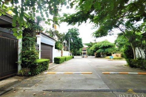 Casa de 3 dormitorios en Pattaya, Tailandia № 45476 - foto 3