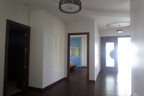 Condominio de 2 dormitorios en Jomtien Beach, Pattaya, Tailandia № 45286