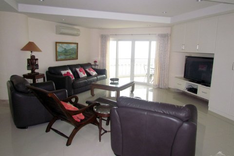 Condominio de 2 dormitorios en Pattaya, Tailandia № 45008 - foto 10