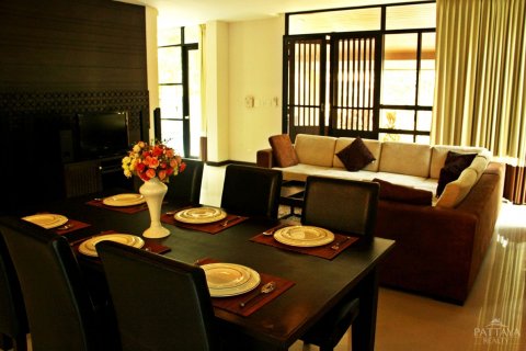 Casa de 3 dormitorios en Pattaya, Tailandia № 45511 - foto 2