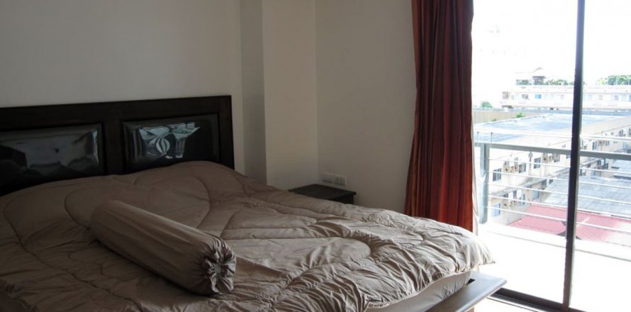 Condominio de 2 dormitorios en Pattaya, Tailandia № 45335