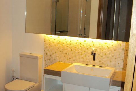 Condominio de 3 dormitorios en Pattaya, Tailandia № 45162 - foto 2