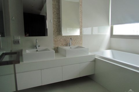 Condominio de 2 dormitorios en Pattaya, Tailandia № 45341 - foto 15