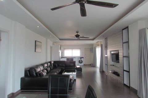 Condominio de 2 dormitorios en Pattaya, Tailandia № 45158
