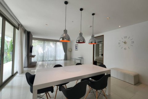 Condominio de 3 dormitorios en Pattaya, Tailandia № 45273