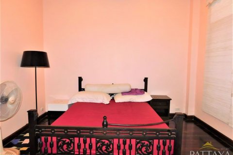 Casa de 3 dormitorios en Pattaya, Tailandia № 45476 - foto 24