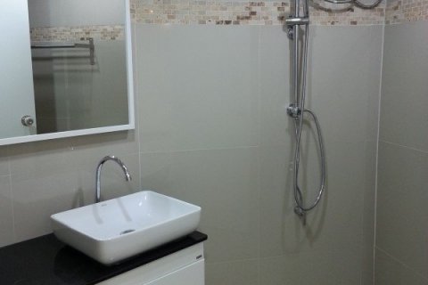 Condominio de 2 dormitorios en Pattaya, Tailandia № 45207 - foto 22