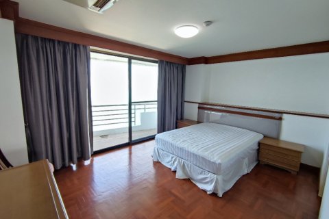 Condominio de 4 dormitorios en Pattaya, Tailandia № 45394 - foto 22