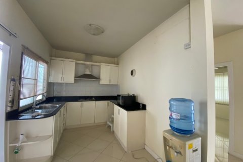 Casa de 3 dormitorios en Pattaya, Tailandia № 45486 - foto 7