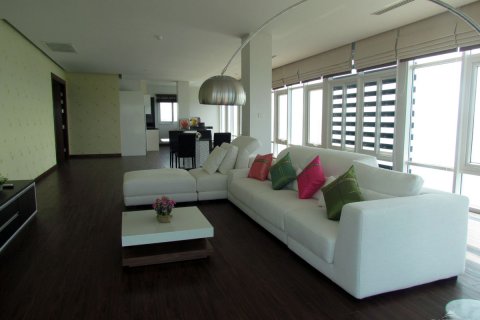 Condominio de 2 dormitorios en Jomtien Beach, Pattaya, Tailandia № 45286 - foto 12