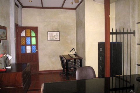 Casa de 3 dormitorios en Pattaya, Tailandia № 45549 - foto 21