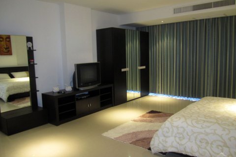Condominio de 1 dormitorio en Jomtien Beach, Pattaya, Tailandia № 45146 - foto 2