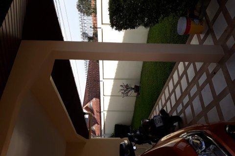 Casa de 4 dormitorios en Pattaya, Tailandia № 45512 - foto 10