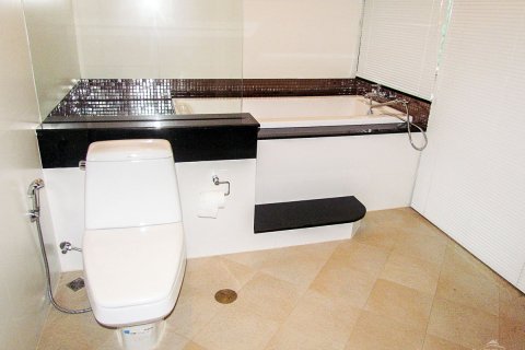 Casa de 3 dormitorios en Pattaya, Tailandia № 45511 - foto 14
