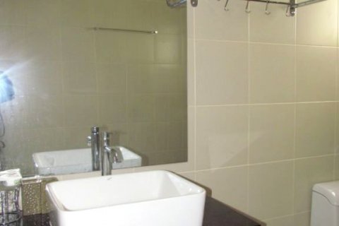 Casa de 3 dormitorios en Pattaya, Tailandia № 45462 - foto 14