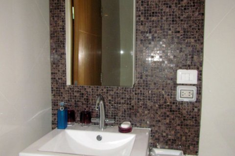 Condominio de 2 dormitorios en Pattaya, Tailandia № 45168 - foto 11
