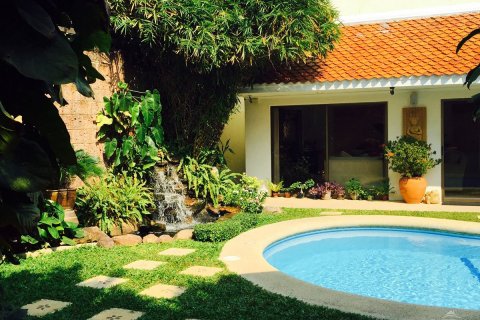 Casa de 3 dormitorios en Pattaya, Tailandia № 45459 - foto 11