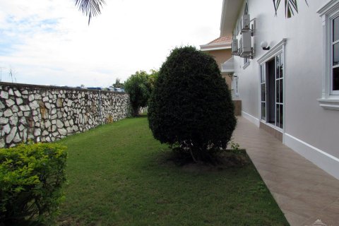 Casa de 3 dormitorios en Pattaya, Tailandia № 45435 - foto 8
