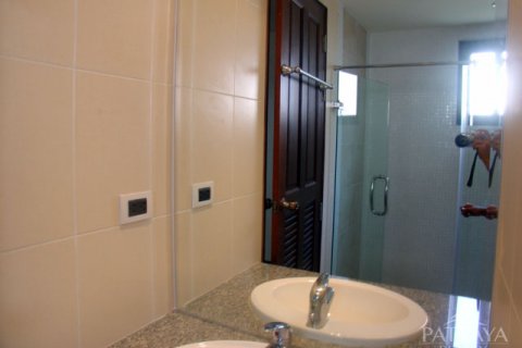Casa de 3 dormitorios en Pattaya, Tailandia № 45515 - foto 8