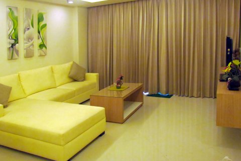 Condominio de 2 dormitorios en Pattaya, Tailandia № 45014