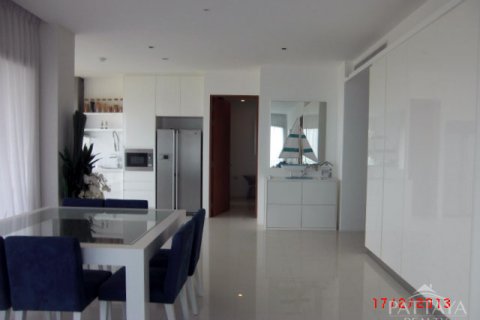Condominio de 3 dormitorios en Pattaya, Tailandia № 45331 - foto 14