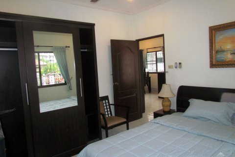Casa de 2 dormitorios en Jomtien Beach, Pattaya, Tailandia № 45559 - foto 12