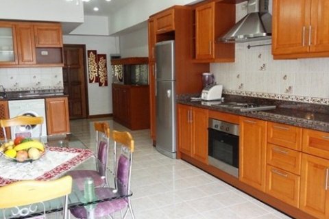 Condominio de 2 dormitorios en Jomtien Beach, Pattaya, Tailandia № 45153 - foto 19