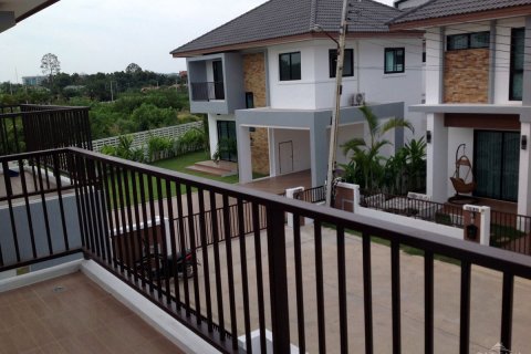 Casa de 3 dormitorios en Pattaya, Tailandia № 45460 - foto 6