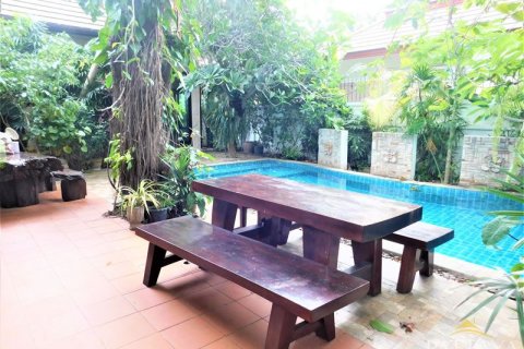 Casa de 3 dormitorios en Pattaya, Tailandia № 45476 - foto 21