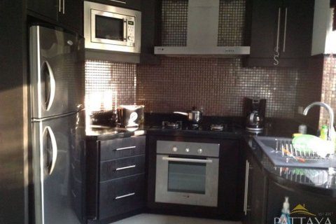 Casa de 3 dormitorios en Pattaya, Tailandia № 45477 - foto 7