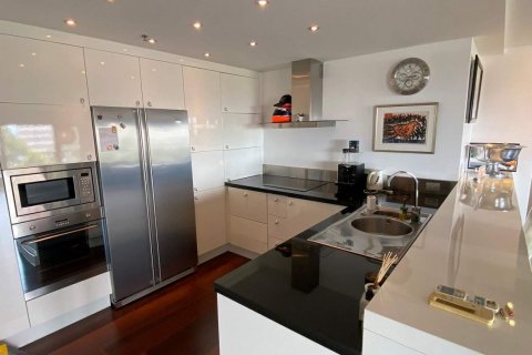 Condominio de 3 dormitorios en Pattaya, Tailandia № 45397 - foto 15