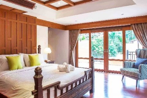 Casa de 4 dormitorios en Pattaya, Tailandia № 45470 - foto 11