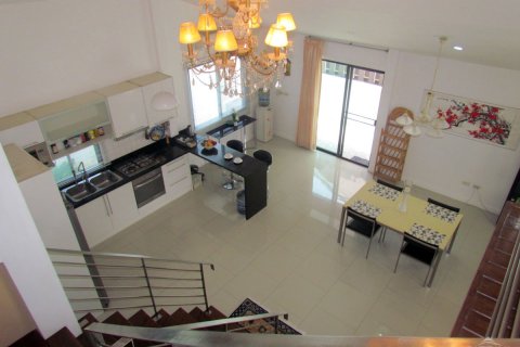 Casa de 3 dormitorios en Pattaya, Tailandia № 45432 - foto 19
