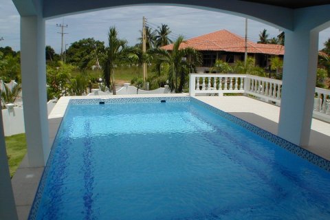 Casa de 3 dormitorios en Pattaya, Tailandia № 45555 - foto 4