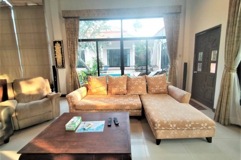 Casa de 3 dormitorios en Pattaya, Tailandia № 45557 - foto 24