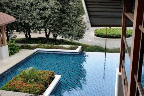 Sobre plano Burasiri Onnut - Bangna en Bangkok, Tailandia № 46425 - foto 5