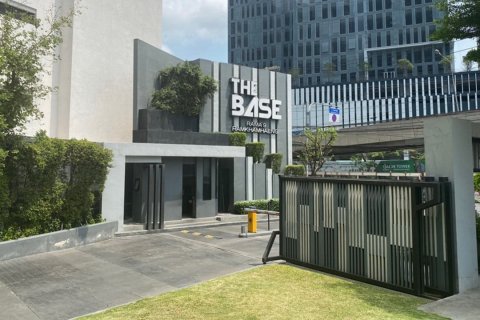 Sobre plano The Base Rama 9 - Ramkhamhaeng en Bangkok, Tailandia № 46423 - foto 5